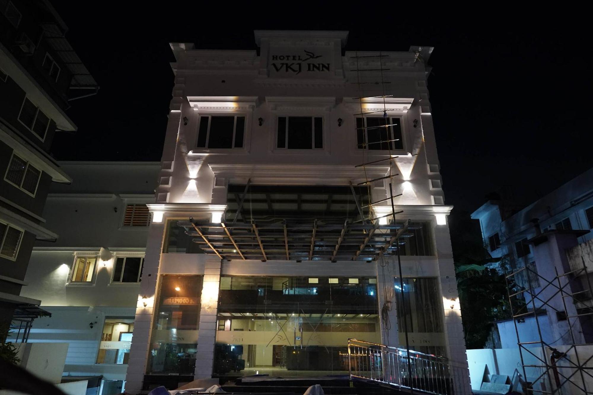 Hotel Vkj Inn Aluva Alwaye Exterior foto